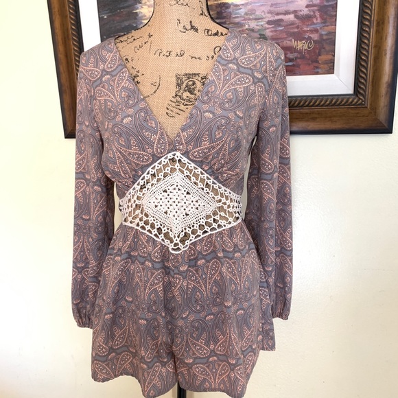 Illa Illa Boho Romper - Picture 2 of 4